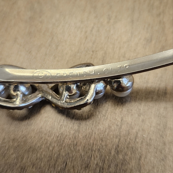 Pretty Hair Pins - Picture 4 of 4